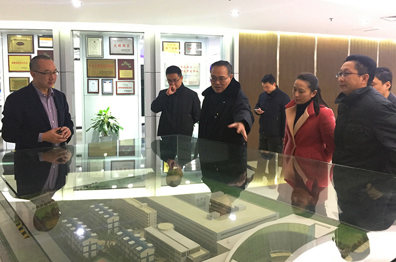 吴主席一行了解和关切世界杯官网线上平台公司园区建设