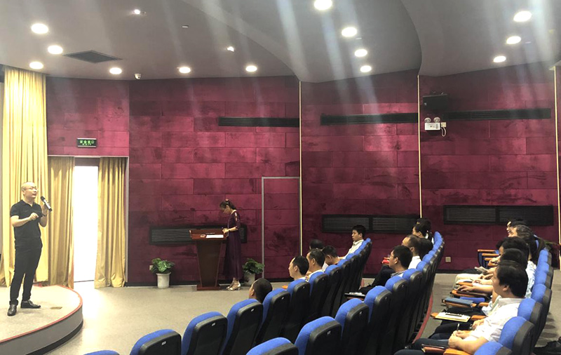 世界杯官网线上平台公司召开安全生产管理会议